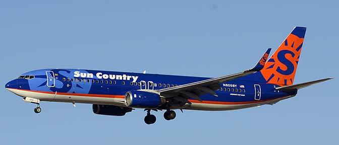 Sun Country Boeing 737-8Q8 N805SY, Phoenix Sky Harbor, December 27, 2015